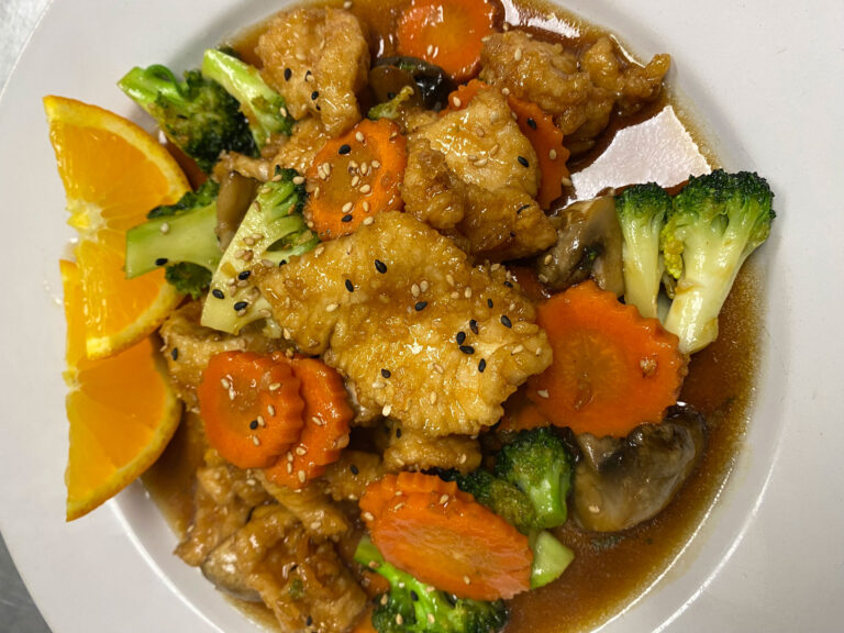 Highly Anticipated Bangkok Bistro Opens Doors in Downtown Demorest