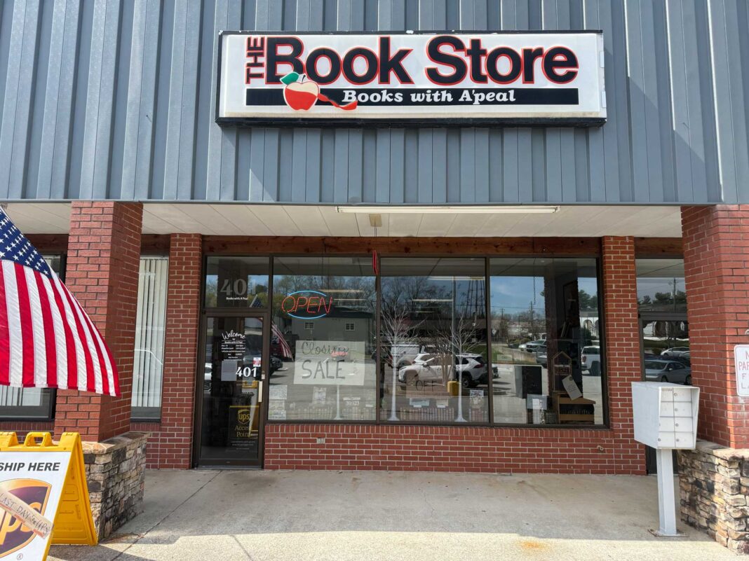 Beloved Cornelia Bookstore to Close After More Than Three Decades Serving Community Beloved Cornelia Bookstore to Close After More Than Three Decades Serving Community