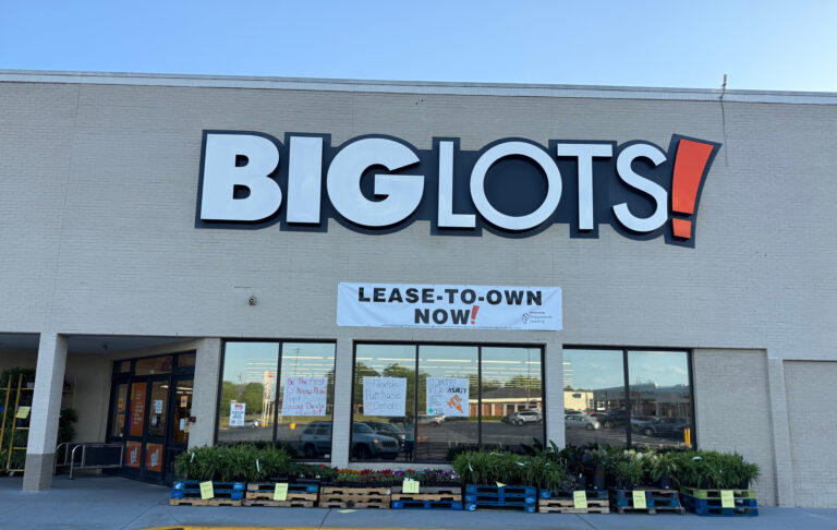 “Lease-to-Own Now!” Banner at Cornelia Big Lots Sparks Questions — But Store Isn’t Closing